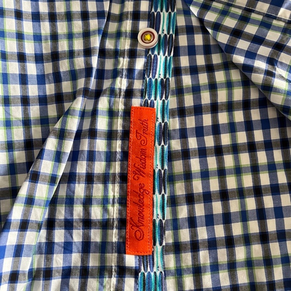 Robert Graham X Collection Shortly Sleeved Button Down Shirt - Picture 4 of 4